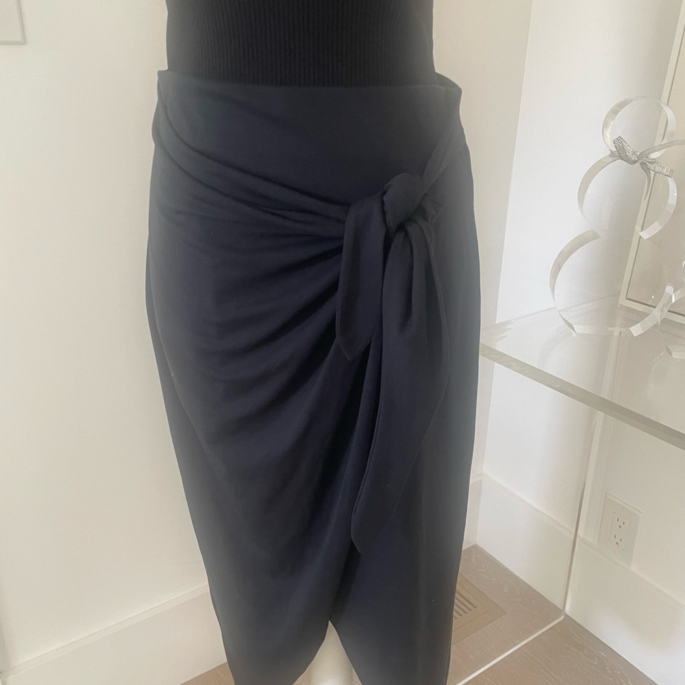Aritzia Wilfred Wrap Skirt Sz M - Picture 4 of 6